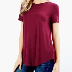 ZENANA Short Sleeve Round Neck Red Color Top Tunic Size Medium NWT